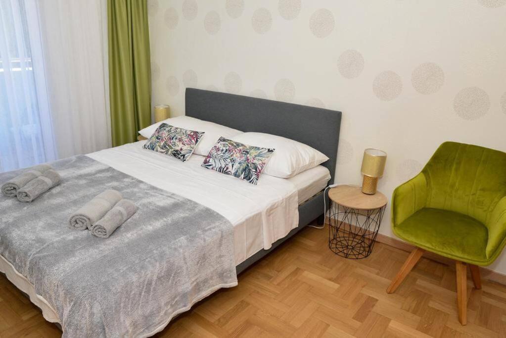Apartment Longin Задар Екстер'єр фото