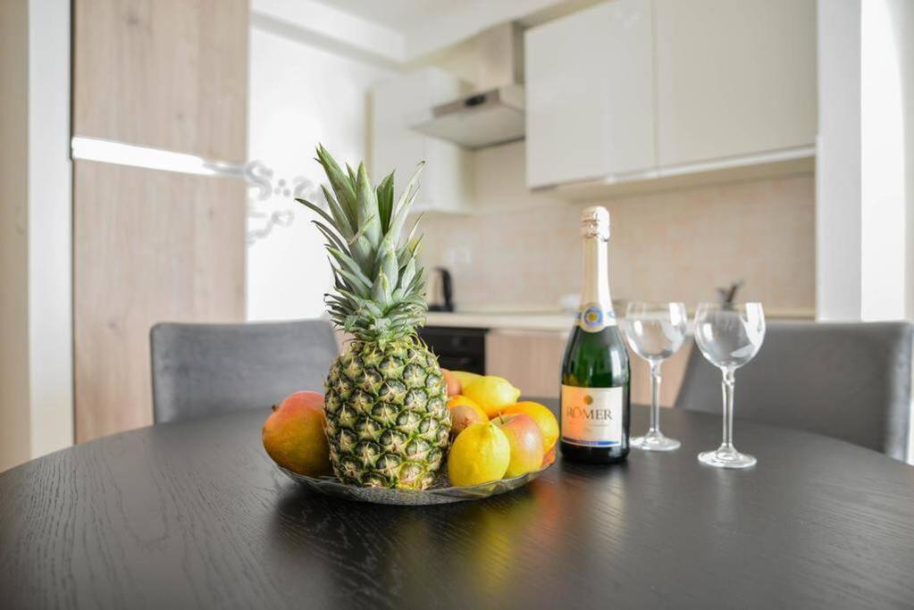 Apartment Longin Задар Екстер'єр фото